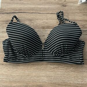 Women’s black bikini top, size medium